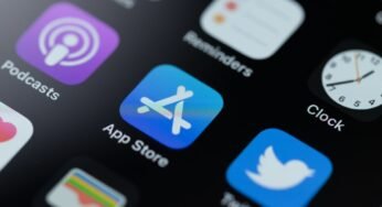 Why is Apple making an attempt to jam up a invoice in Texas that protects kids on-line?